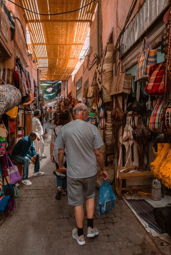 Ruelle commerçante du souk d'Agadir
